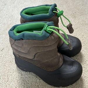 Kids boots